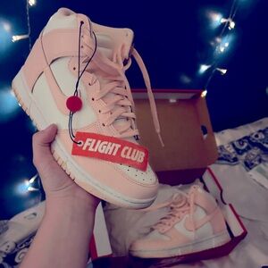 Nike Dunk High Crimson Tint